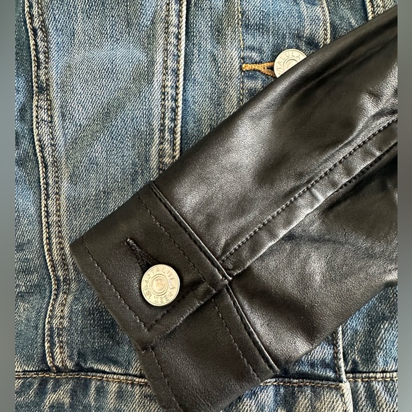 Aritzia TALULA Denim Jacket with Faux Leather Sleeves. Size S. - Picture 2 of 9